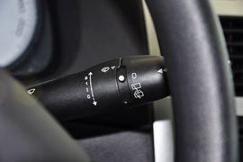2012款标致307两厢1.6L手自一体舒适版到店实拍