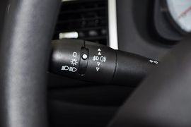 2012款标致307两厢1.6L手自一体舒适版到店实拍