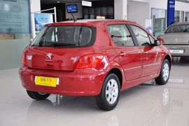 2012款标致307两厢1.6L手自一体舒适版到店实拍
