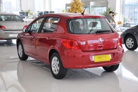 2012款标致307两厢1.6L手自一体舒适版到店实拍