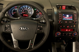 2013款起亚索兰托