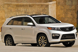 2013款起亚索兰托