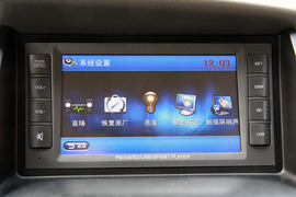 2012款郑州日产帅客2.0AT试驾