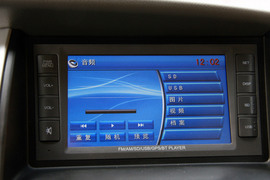 2012款郑州日产帅客2.0AT试驾