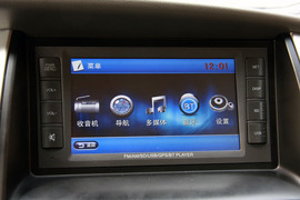 2012款郑州日产帅客2.0AT试驾