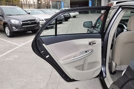 2012款一汽丰田卡罗拉1.6L