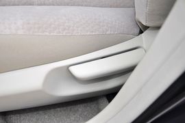 2012款一汽丰田卡罗拉1.6L