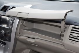 2012款一汽丰田卡罗拉1.6L