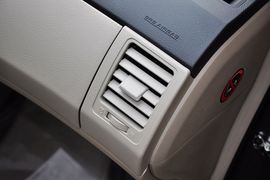 2012款一汽丰田卡罗拉1.6L