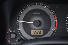 2012款一汽丰田卡罗拉1.6L