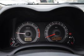 2012款一汽丰田卡罗拉1.6L
