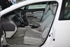 2012款本田思域1.8L