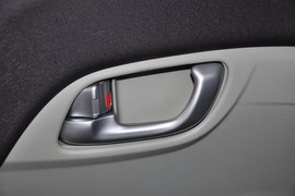 2012款本田思域1.8L