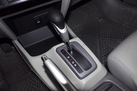 2012款本田思域1.8L