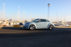 2012款大众甲壳虫1.2TSI+6MT海外试驾