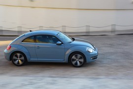 2012款大众甲壳虫1.2TSI+6MT海外试驾