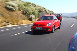 2012款大众甲壳虫1.2TSI+6MT海外试驾