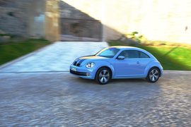 2012款大众甲壳虫1.2TSI+6MT海外试驾