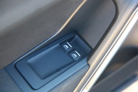 2012款大众甲壳虫1.2TSI+6MT海外试驾
