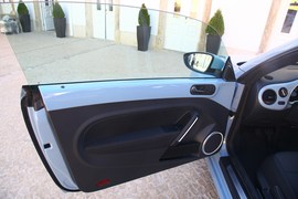 2012款大众甲壳虫1.2TSI+6MT海外试驾