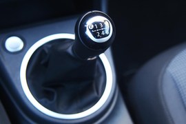 2012款大众甲壳虫1.2TSI+6MT海外试驾