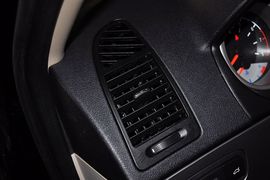 2012款全球鹰GX7