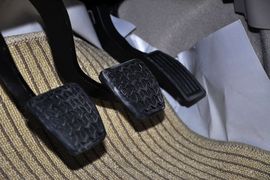 2012款全球鹰GX7
