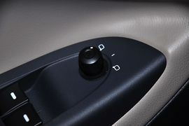 2012款全球鹰GX7