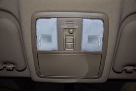 2012款丰田RAV4