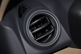 2012款丰田RAV4