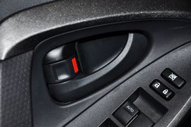 2012款丰田RAV4