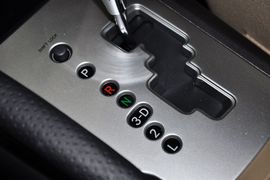 2012款丰田RAV4