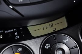 2012款丰田RAV4
