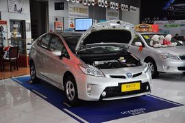 2012款丰田普锐斯1.8L标准版到店实拍