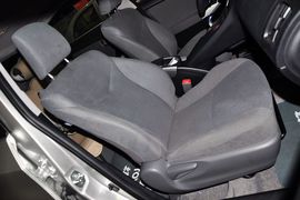 2012款丰田普锐斯1.8L标准版到店实拍