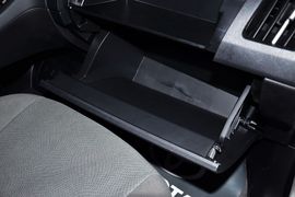 2012款丰田普锐斯1.8L标准版到店实拍