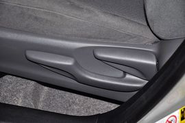 2012款丰田普锐斯1.8L标准版到店实拍