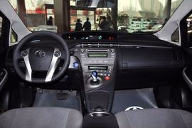 2012款丰田普锐斯1.8L标准版到店实拍