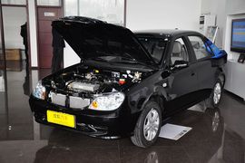 2011款全球鹰自由舰1.3L手动时尚型到店实拍