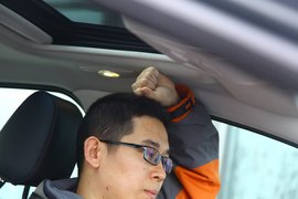 2012款长安福特福克斯两厢2.0AT豪华运动型贵州试驾