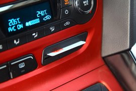 2012款长安福特福克斯两厢2.0AT豪华运动型贵州试驾