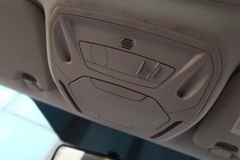 2012款长安福特福克斯两厢2.0AT豪华运动型贵州试驾