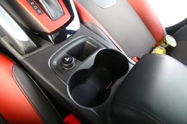 2012款长安福特福克斯两厢2.0AT豪华运动型贵州试驾
