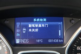 2012款长安福特福克斯两厢2.0AT豪华运动型贵州试驾