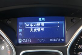 2012款长安福特福克斯两厢2.0AT豪华运动型贵州试驾