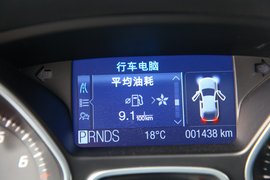 2012款长安福特福克斯两厢2.0AT豪华运动型贵州试驾