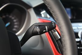 2012款长安福特福克斯两厢2.0AT豪华运动型贵州试驾