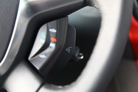 2012款长安福特福克斯两厢2.0AT豪华运动型贵州试驾