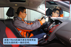 2012款长安福特福克斯两厢2.0AT豪华运动型贵州试驾