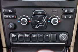 2012款沃尔沃XC90